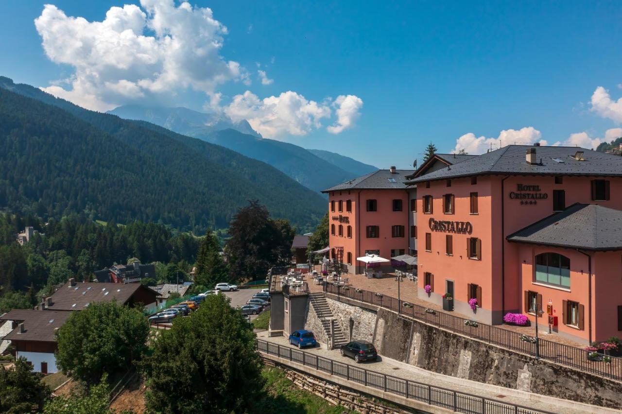 Hotel Garni Cristallo Ponte Di Legno Exterior photo