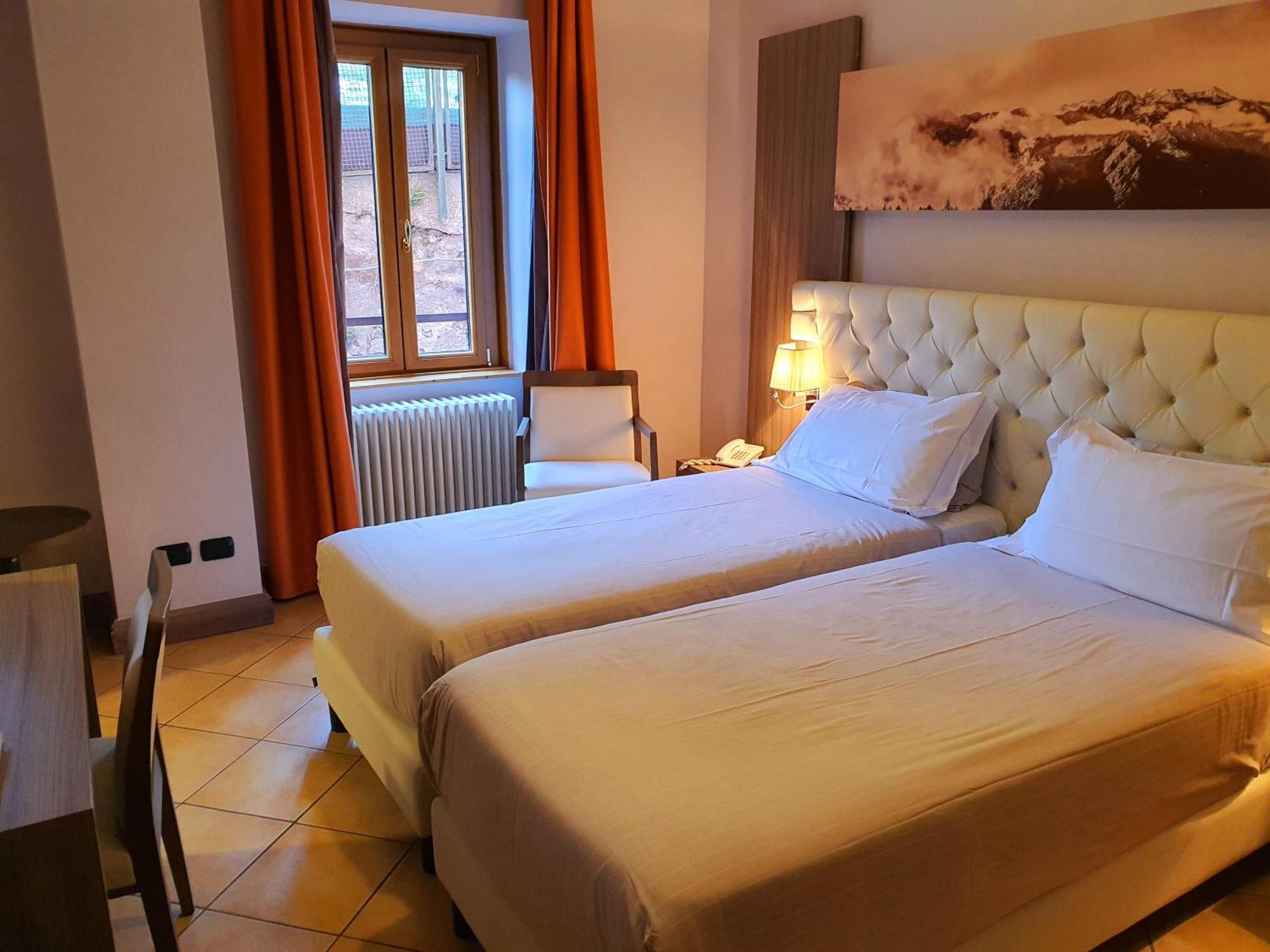 Hotel Garni Cristallo Ponte Di Legno Room photo